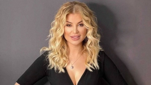 Songul-Karli-menajer-iletisim-telefon-sahne-ucreti-konser-organizasyonu-1-1024x576