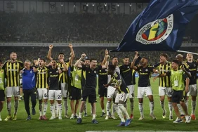 fenerbahce-sampiyonlar-ligi-play-off-turunda-benfica-ile-eslesti