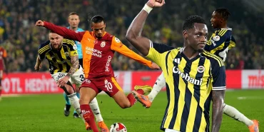 titanlarin-savasinda-kazanan-yok-fenerbahceyi-duran-ipten-aldi-b483